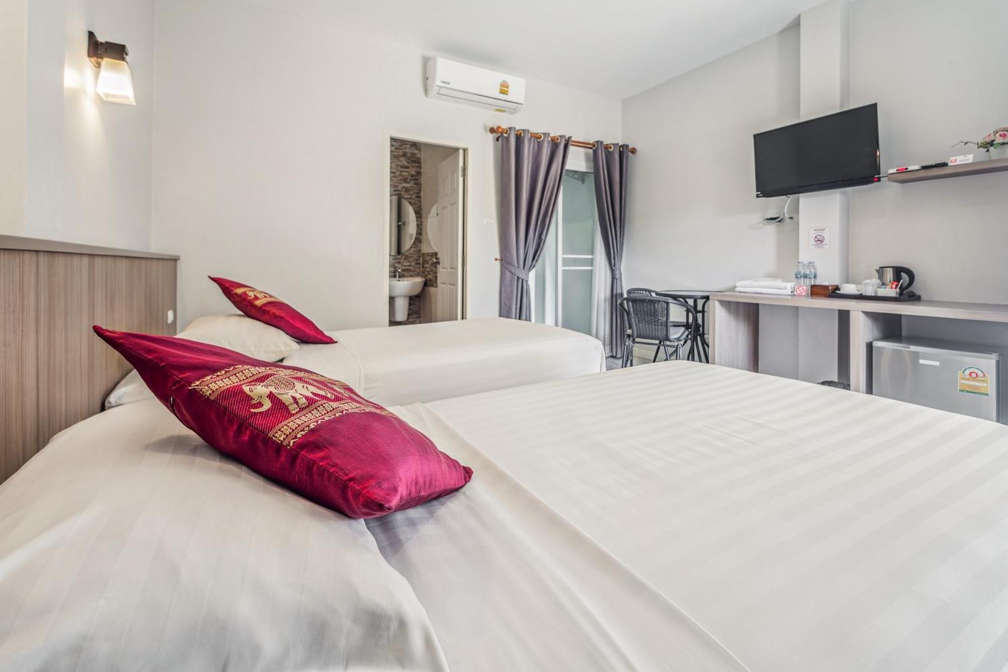 Winrisa Place Nai Yang Beach Екстериор снимка