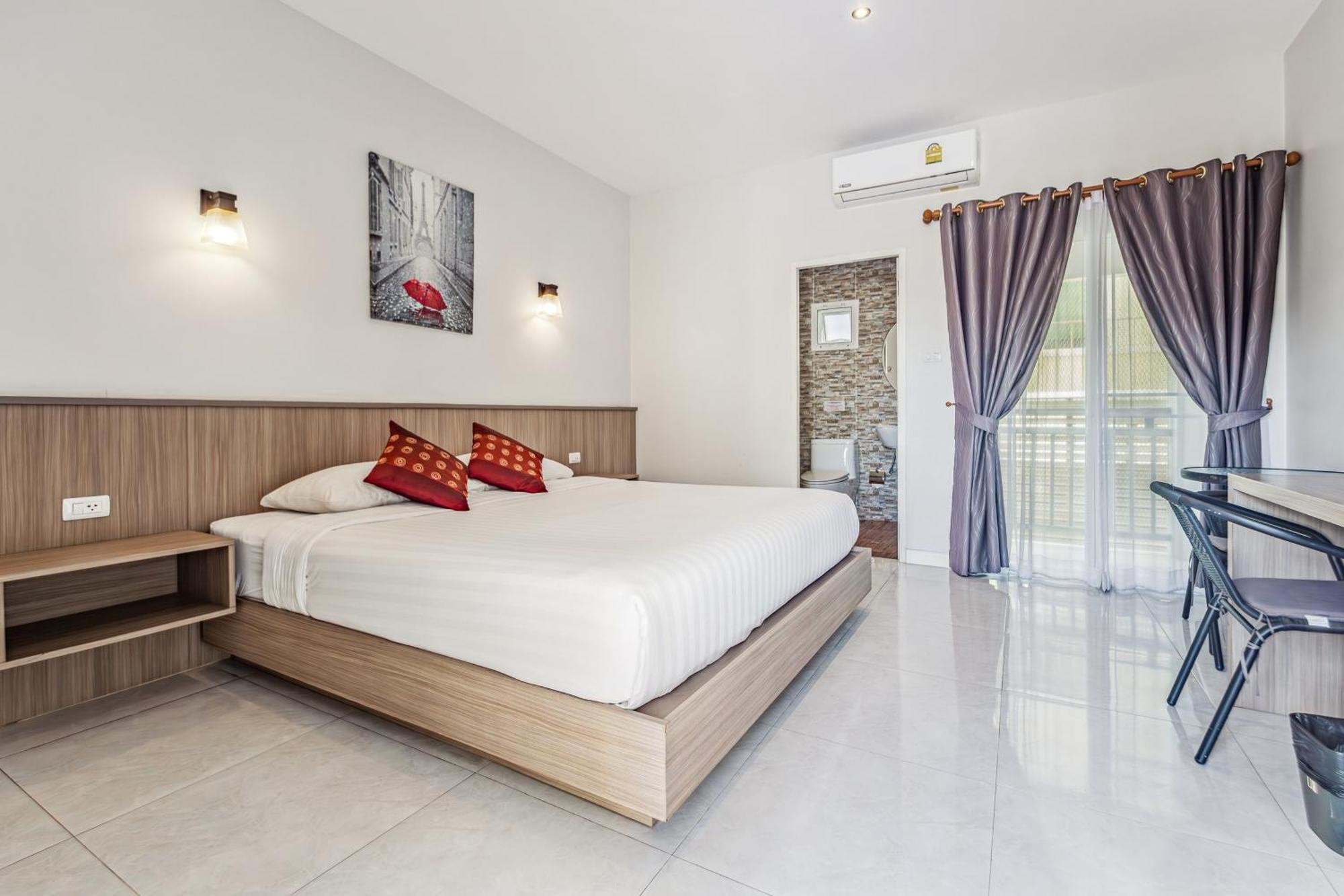 Winrisa Place Nai Yang Beach Екстериор снимка