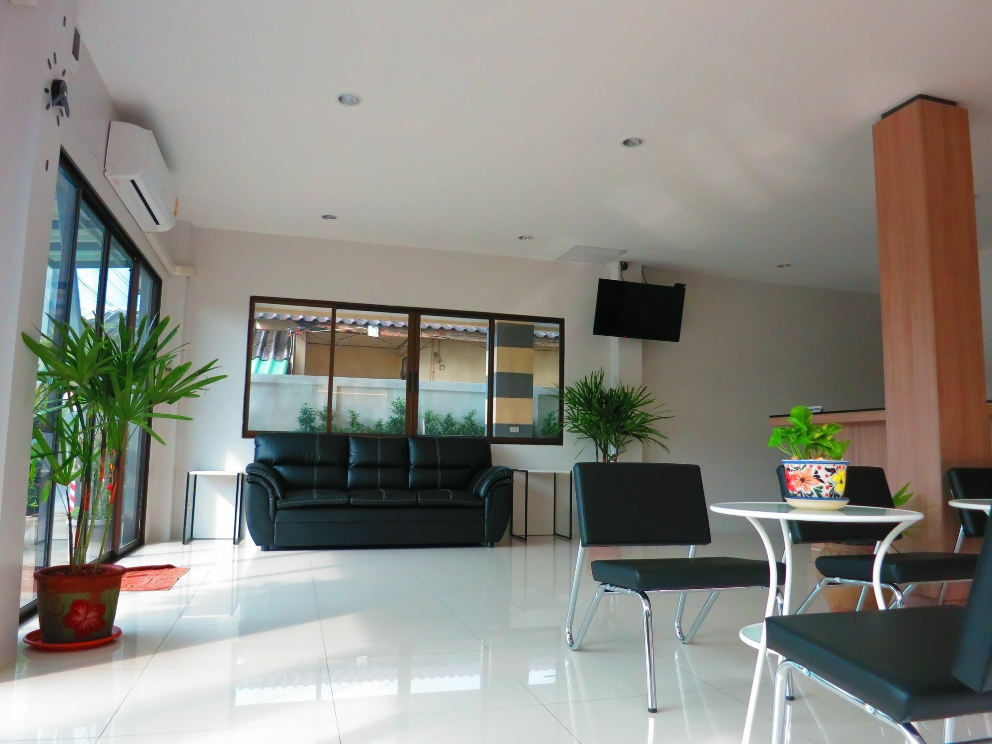 Winrisa Place Nai Yang Beach Екстериор снимка